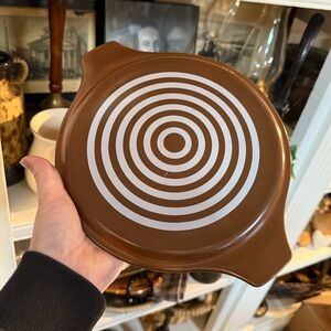 Brown and White Striped Pyrex Lid